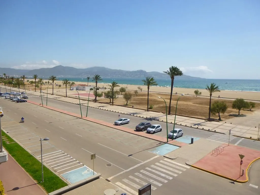 Apart-Rent Apartment Mirablau Mar 0090 Ampuriabrava 0*,  España
